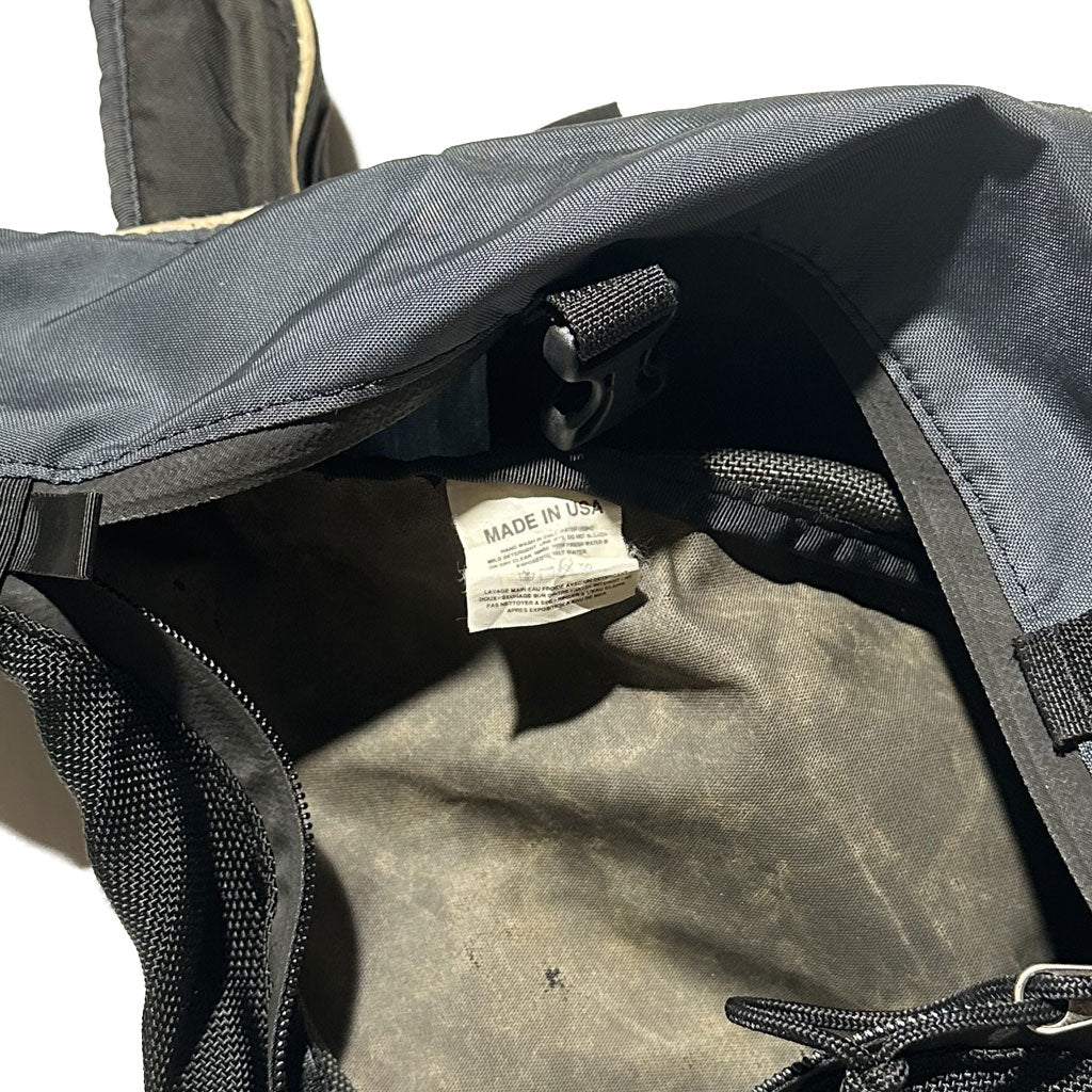 " 01' Patagonia " Body Bag